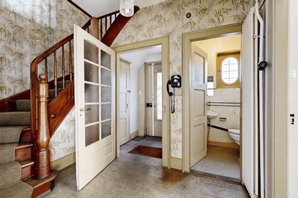 Einfamilienhaus mit Charme und Baulandreserve 2
