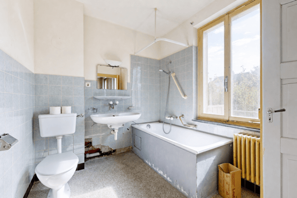 Einfamilienhaus mit Charme und Baulandreserve 12