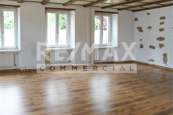 Attraktive Gewerberäumlichkeiten an zentraler Lage in Gipf-Oberfrick 3