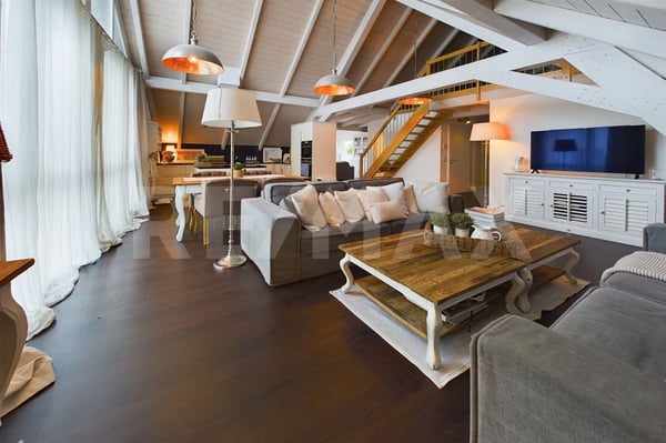 Rarität - Traumwohnung mit grosser Dachterrasse 3