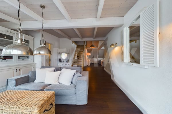 Rarität - Traumwohnung mit grosser Dachterrasse 4