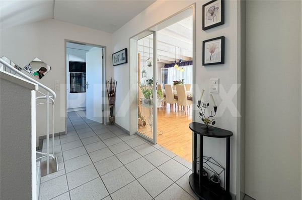 Attraktives 1.5-Zimmer-Reihen-Eckhaus in familienfreundlichem Quartier 2