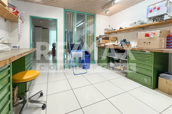 Büro- und Gewerberäume im Attikageschoss 7