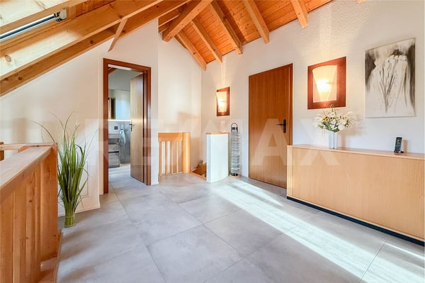 Hochwertig modernisierte Maisonette mit viel Komfort und Raum im Zentrum von Obermumpf zu verkaufen 10