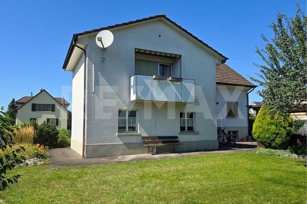 Willkommen in diesem freistehenden Einfamilienhaus 3