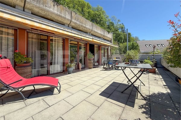 Terrassenwohnung mit toller Aussicht und zusätzlichem Garten in Zeiningen zu verkaufen 2