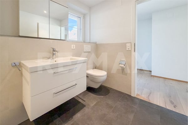 Erstvermietung: Moderne, grosszügige 2.5 Zimmer-Gartenwohnung in Zuzgen zu vermieten 11