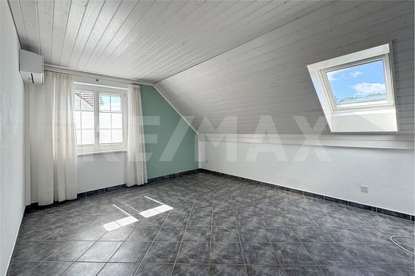 Wohnen am Sonnenhang von Zuzgen 7