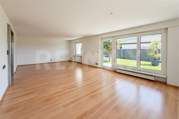 Stilvolles 5.5 Zimmer-EFH mit liebevoll gestaltetem Garten in Möhlin zu verkaufen 2