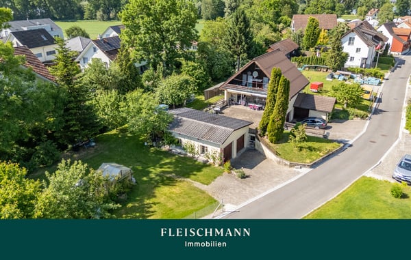 Liegenschaft mit grossem Umschwung, in Gehdistanz zum Untersee