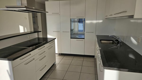 Grosszügige 1.5-Zimmerwohnung mit sehr viel Stauraum 5