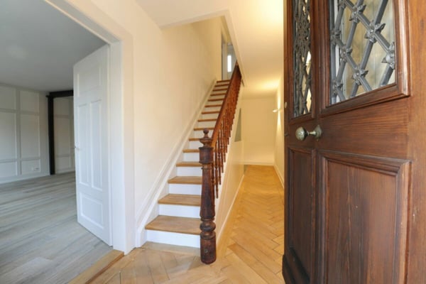 Bijoux im Dorfkern von Meilen 3