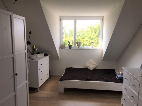 moderne 3.5-Zimmerwohnung in oberster Etage 8