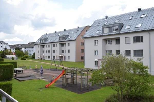 Familienfreundliche 4.5-Zimmerwohnung in Gossau ZH 1