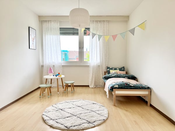 Wohnung verwöhnt Sie mit Abendsonne und Seesicht. Interessiert? Weiterlesen 11