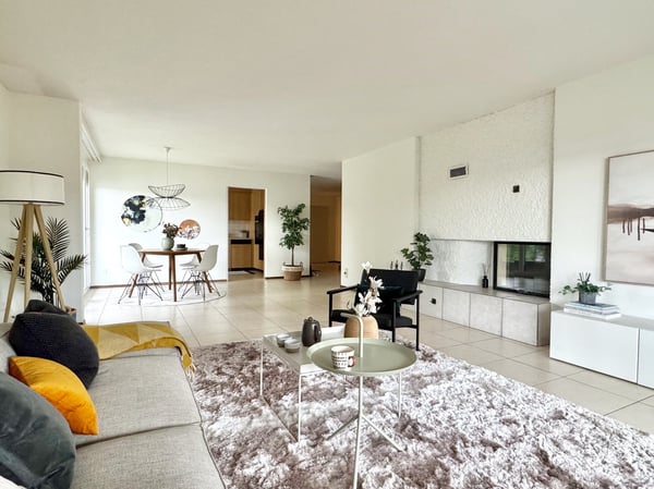 Wohnung verwöhnt Sie mit Abendsonne und Seesicht. Interessiert? Weiterlesen 3