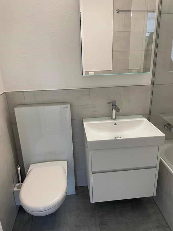 Letzte neurenovierte 2-Zimmer-Wohnung im Zentrum von Arosa 3