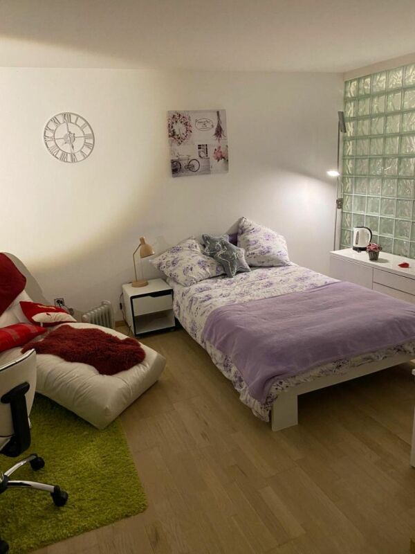 Chambre pour étudiante