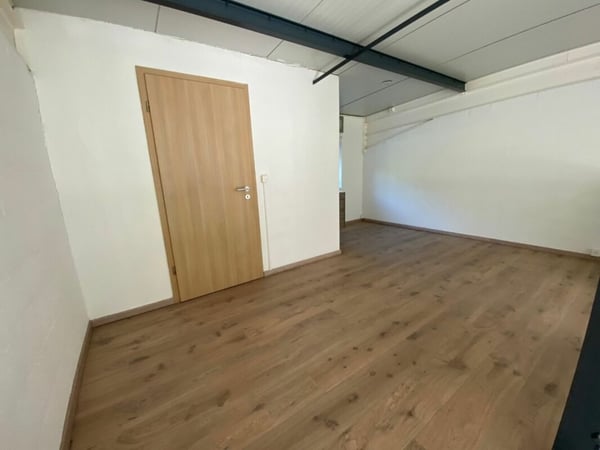 Artisanal 87 m2 au Mont-sur-Lausanne 12
