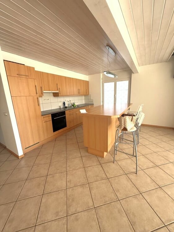 bel appartement avec très beau dégagement sur les alpes et le jura, 2 places de parc 7