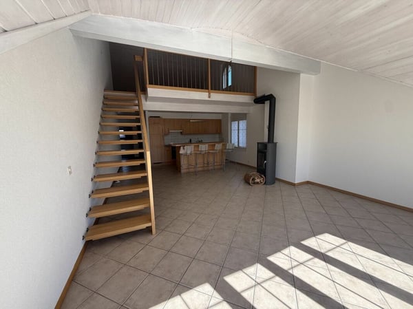bel appartement avec très beau dégagement sur les alpes et le jura, 2 places de parc 6