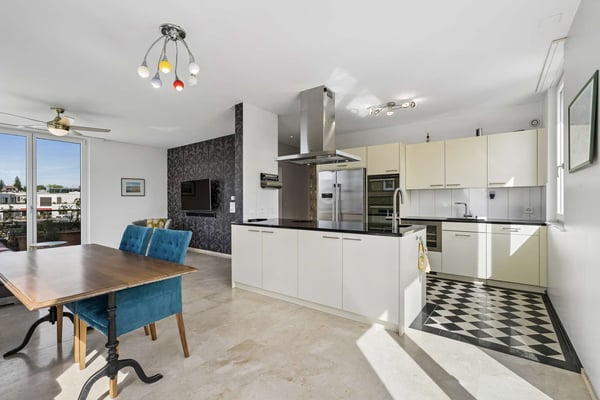 3.5 Zimmer Attikawohnung mit 117 m2 Terrasse in Wallisellen 7