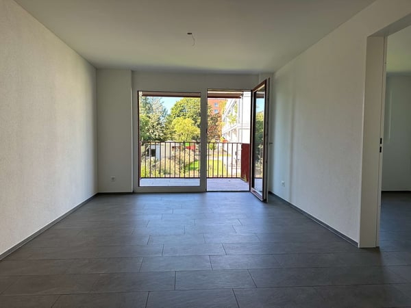 2½-Zimmerwohnung 2. OG 2.3 3