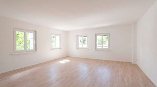 Charmante 2.5-Zimmer-Wohnung in Volketswil 4