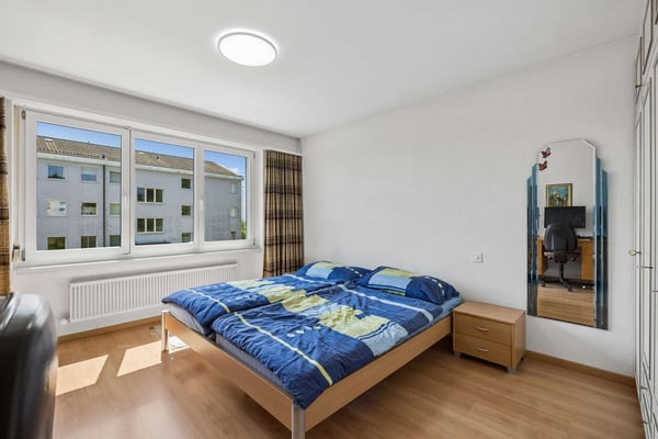 RESERVIERT: Familienfreundliche 5.5 Zimmer-Wohnung mit Potenzial in Nürensdorf 7