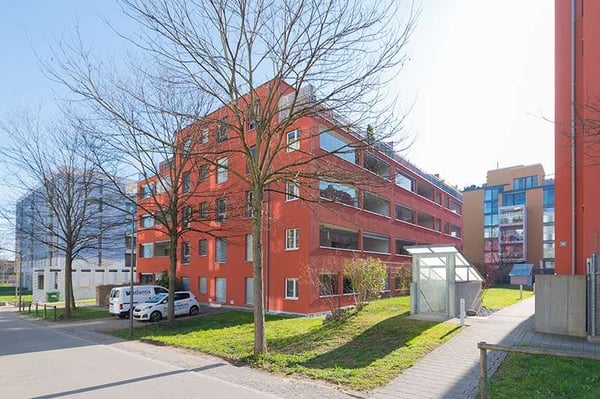 Moderne 5.5-Zimmerwohnung in Zürich-Affoltern 1