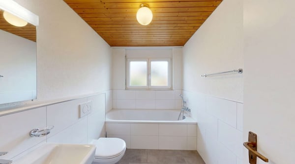 Zweifamilienhaus mit 5.5 und 4.5 Zimmerwohnung 7