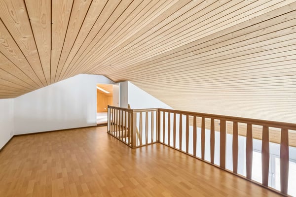 Zweifamilienhaus mit 5.5 und 4.5 Zimmerwohnung 6