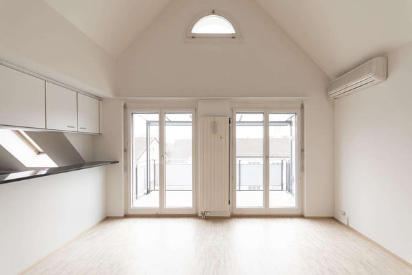 Attraktive 4½ Zimmerwohnung mit Galerie in Kloten 3
