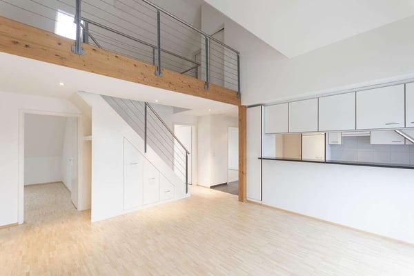 Attraktive 4½ Zimmerwohnung mit Galerie in Kloten 2