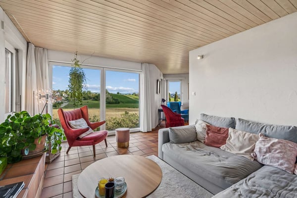Freistehendes 4½ Zimmer-Einfamilienhaus in ruhiger Lage mit Weitsicht 5