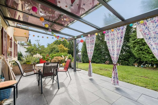 Attraktives Dreifamilienhaus mit grossem Garten in Wallisellen. 6