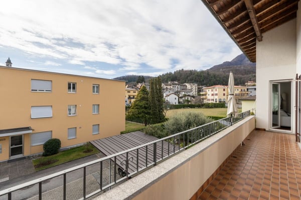 LOSONE - Affittasi appartamento di 4.5 locali 9