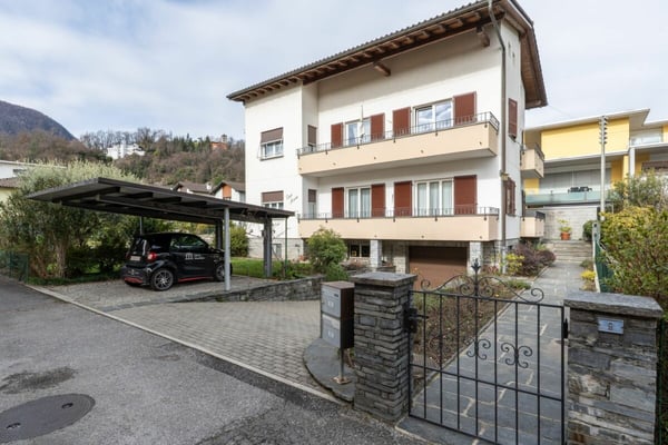 LOSONE - Affittasi appartamento di 4.5 locali