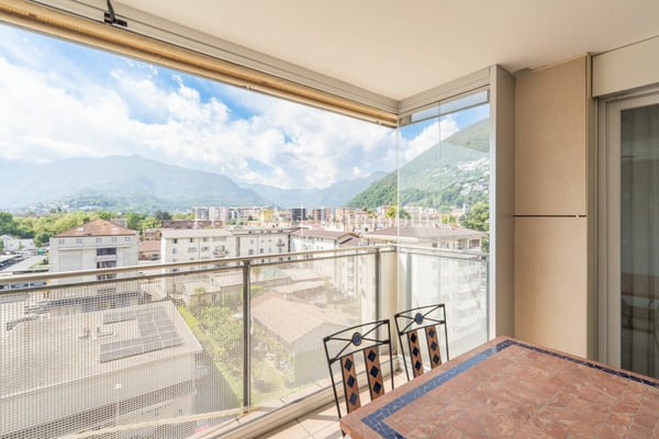 LOCARNO - Appartamento in centro con vista aperta dal 7° piano