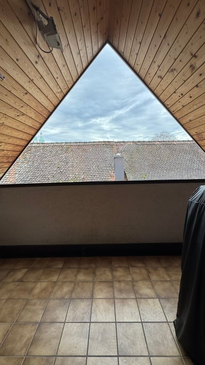 Grosszügige 1.5-Zimmer Maisonettewohnung im Dorfzentrum von Arlesheim 9