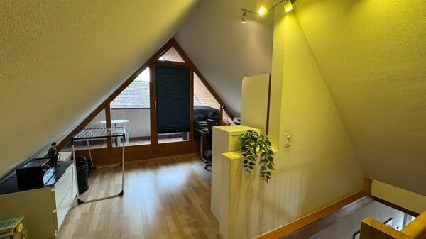Grosszügige 1.5-Zimmer Maisonettewohnung im Dorfzentrum von Arlesheim 8