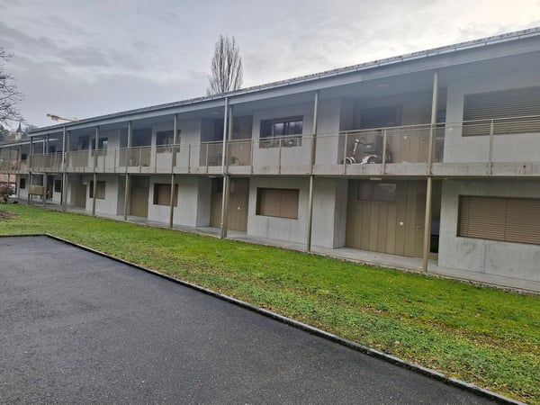 Moderne 3.5-Zimmer-Wohnung mit Balkon in Grellingen 10