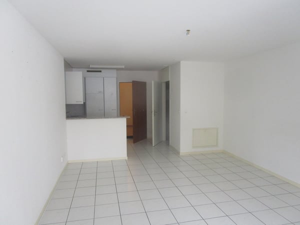 Helle 2-ZW in zentraler Lage zu vermieten 3