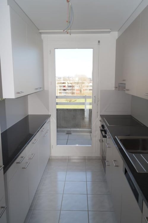 Helle 1.5-Zimmer-Wohnung mit Balkon in Emmenbrücke 3