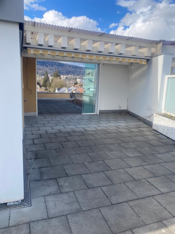 Renovierte 3,5-Zimmer-Attika-Wohnung mit grosser Terrasse 22