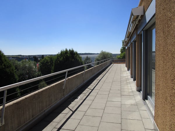 5.5-Zimmer-Attikawohnung mit Terrasse und Weitsicht in Oftringen