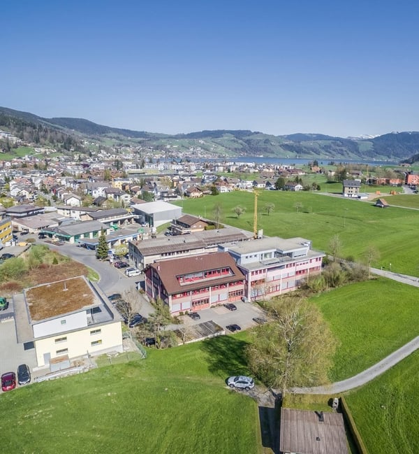 Attraktive Gewerbeliegenschaft im Kanton Zug 2