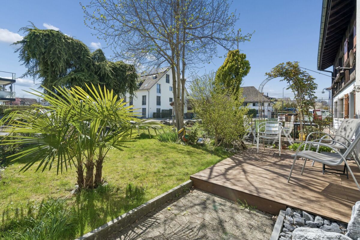 Charming Flarz house with annex in the heart of Grüningen
