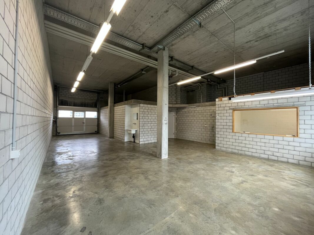 Warehouse for rent!