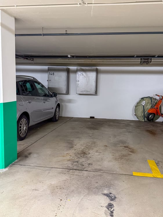 Helle 1-Zimmerwohnung an ruhiger und zentraler Lage in Zürich-Albisrieden 15